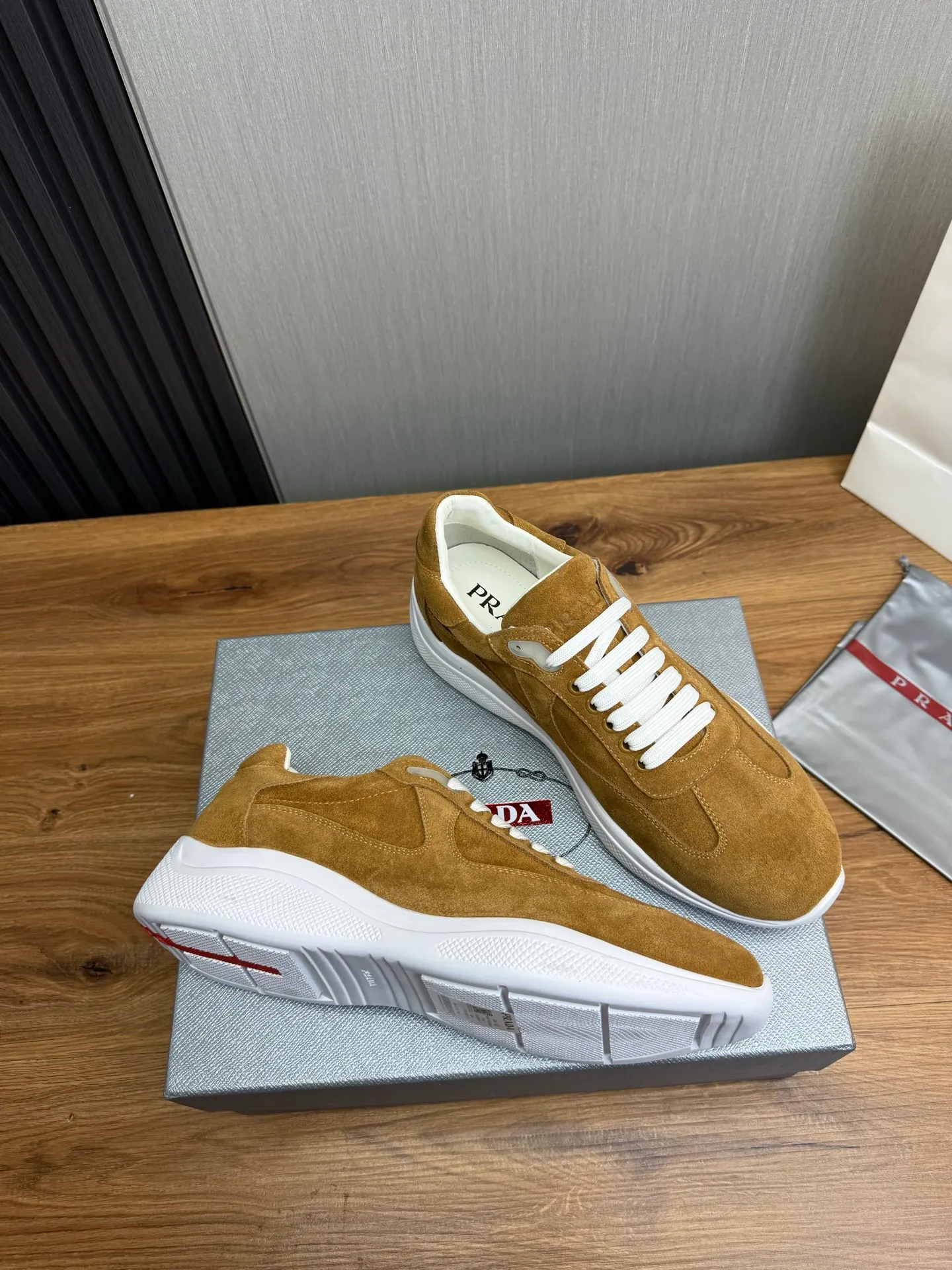Men's shoes 💰540💰 [PRADA] Men's shoes are popular in the counter, official website is synchronized, 1 high-quality shipment ✔️Original frosted cowhide + cowhide lining, 1🆚1 replica, original sole, 38-45 (45 customized, non-refundable)